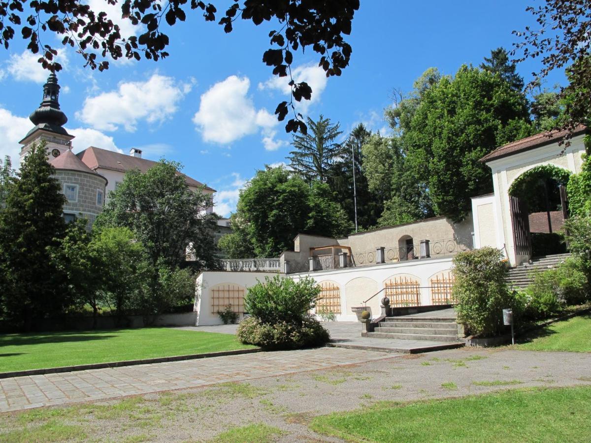 Schloss Weinberg Kefermarkt Buitenkant foto