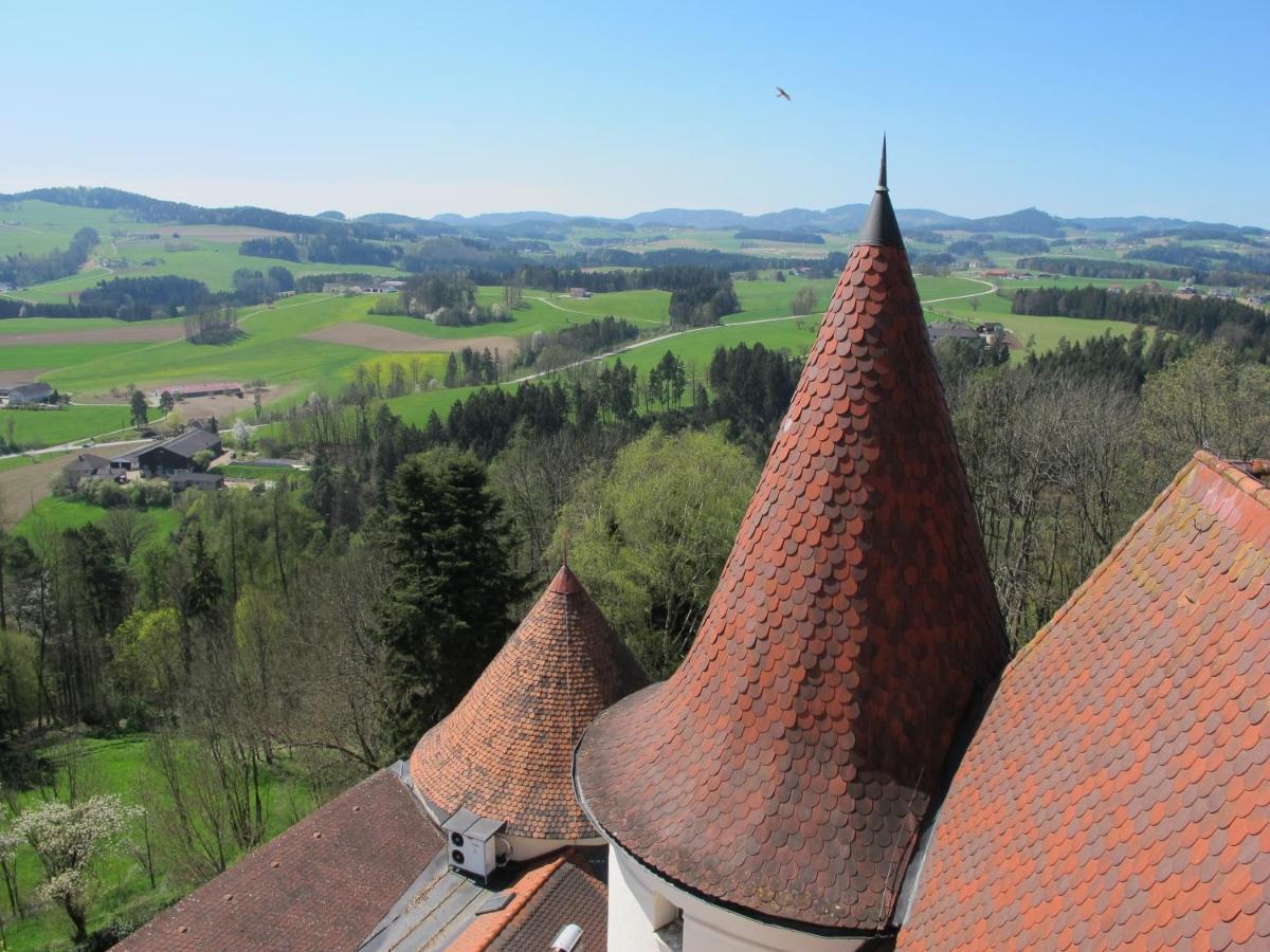 Schloss Weinberg Kefermarkt Buitenkant foto