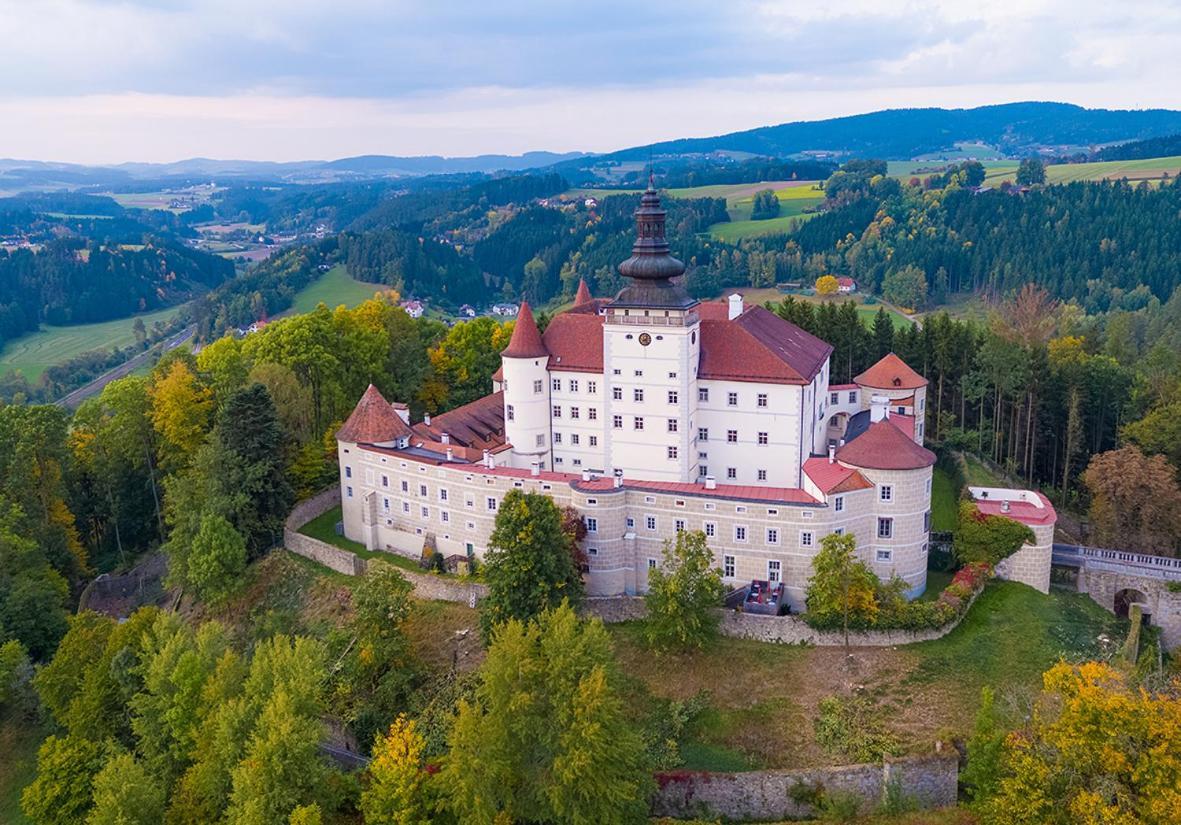 Schloss Weinberg Kefermarkt Buitenkant foto